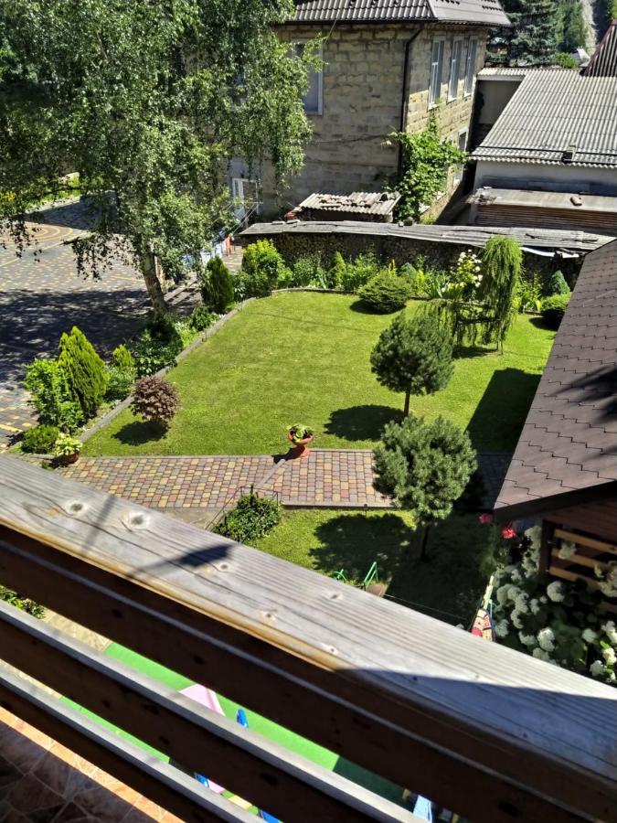 Guest House Shafran Γιαρέμτσε Εξωτερικό φωτογραφία