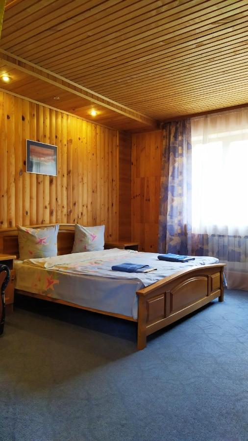 Guest House Shafran Γιαρέμτσε Εξωτερικό φωτογραφία