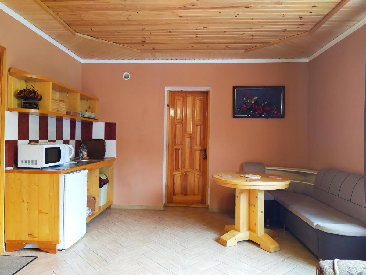 Guest House Shafran Γιαρέμτσε Εξωτερικό φωτογραφία