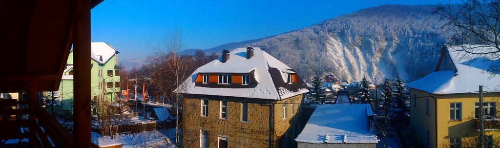 Guest House Shafran Γιαρέμτσε Εξωτερικό φωτογραφία
